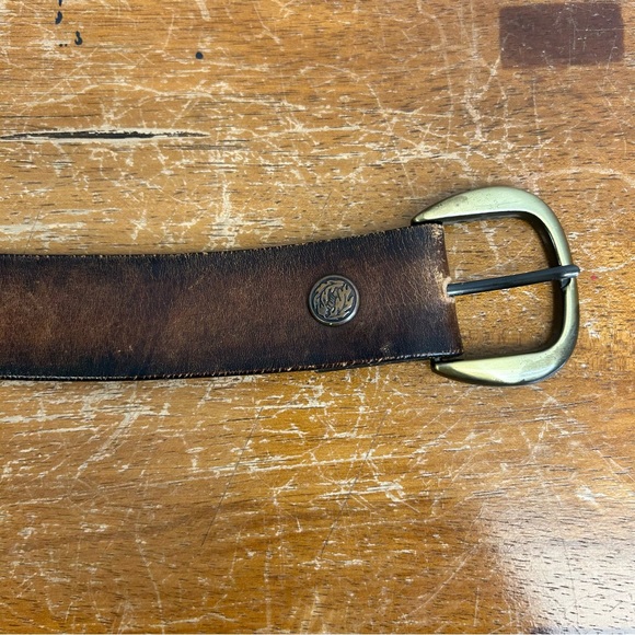 Vintage Brown Leather Belt Gold Buckle Emblem Rustic Western Boho Mens 41/42” - Picture 3 of 11